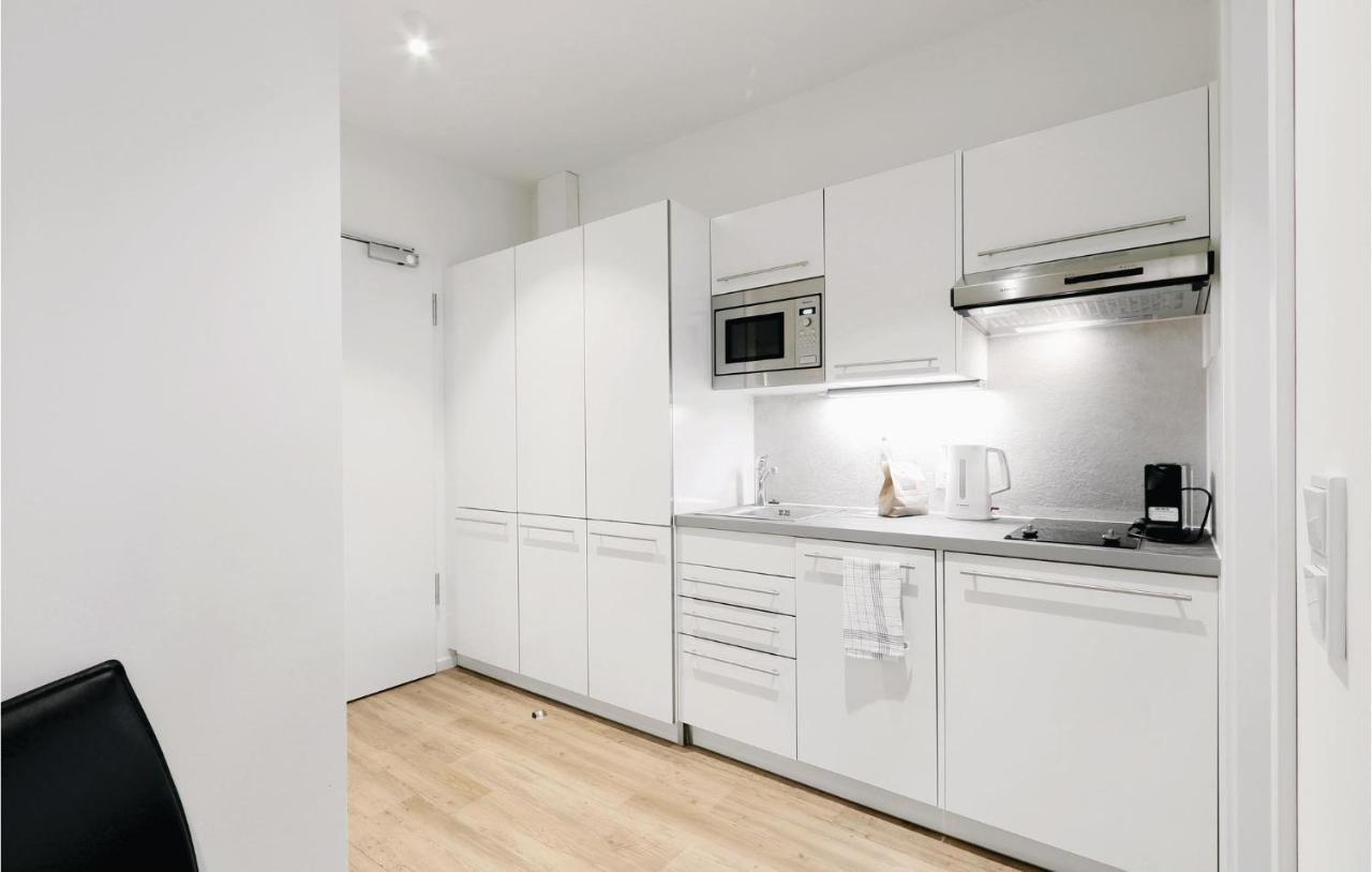 1 Bedroom Stunning In Travemuende Apartment *