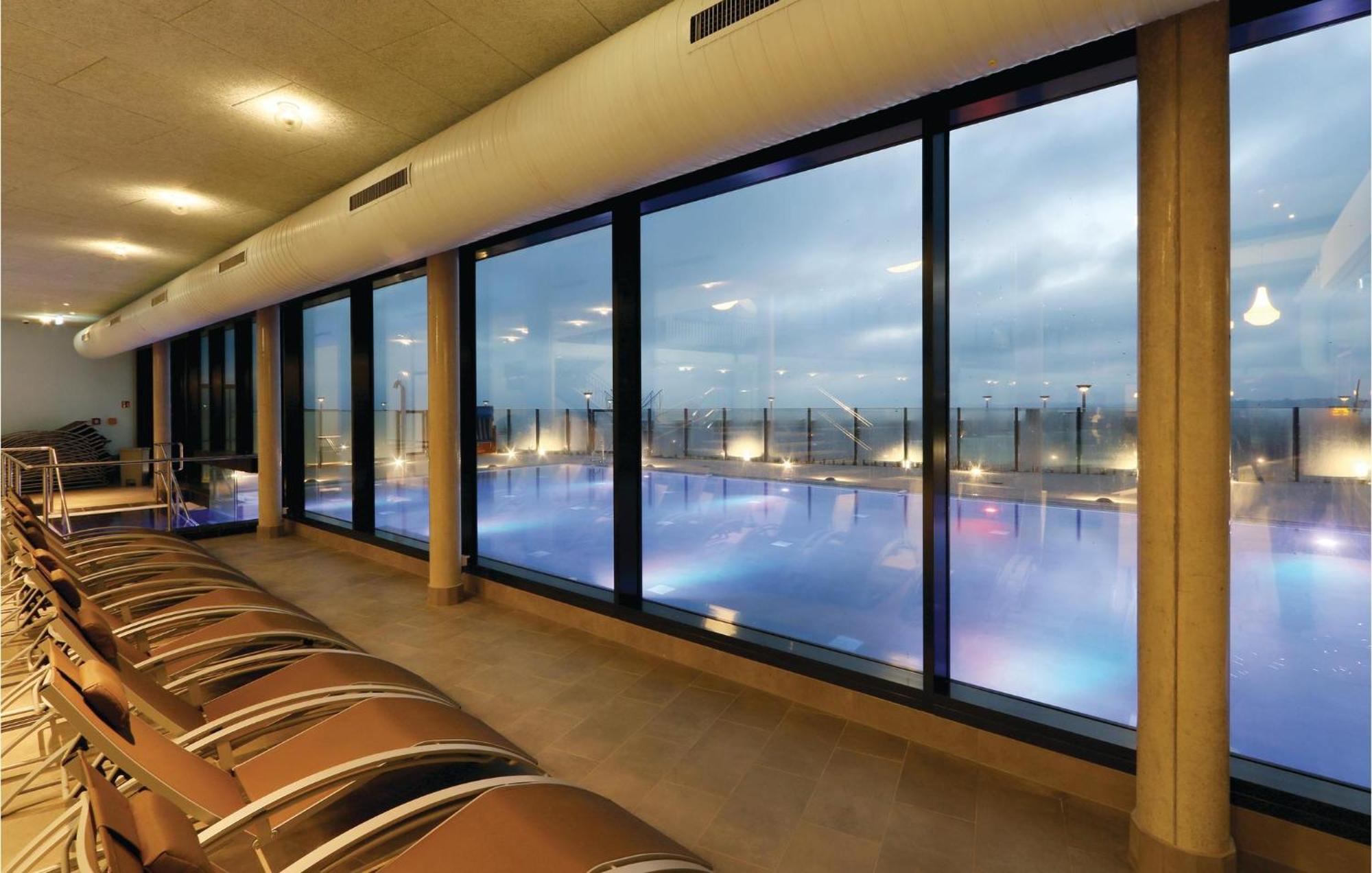 1 Bedroom Stunning In Travemuende Apartment *